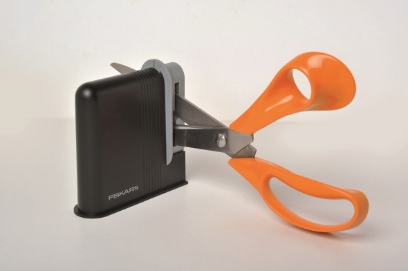 Fiskars Clipsharp - Brousek na nůžky